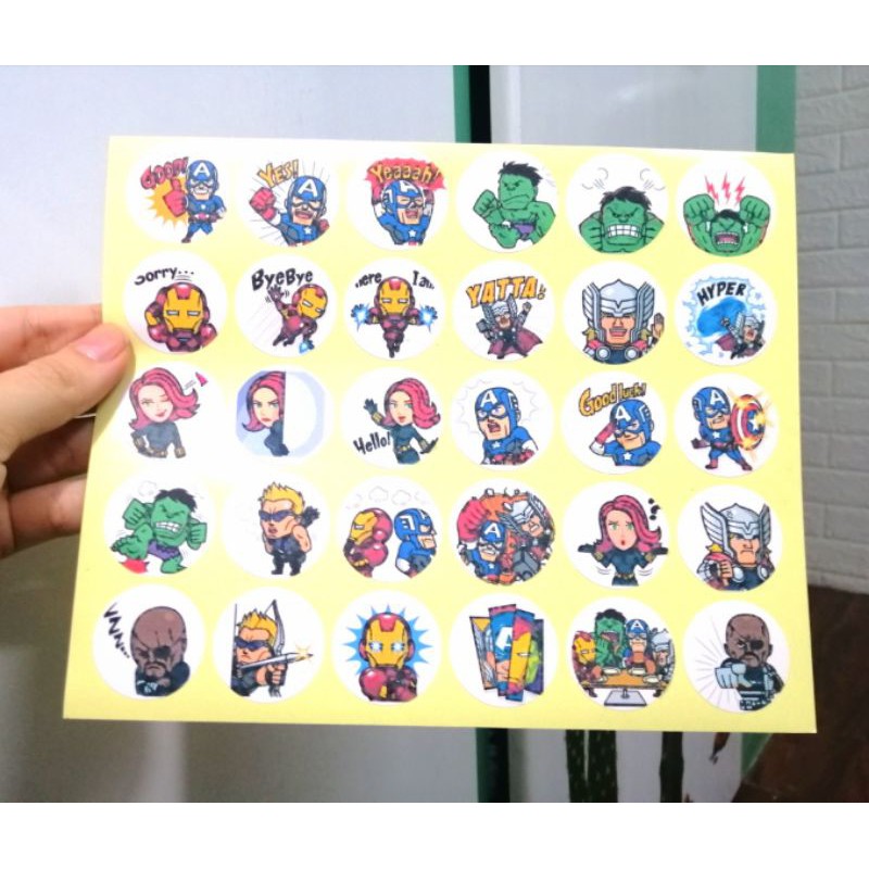 30 hình dán stickers Avengers - 1 tờ như hình
