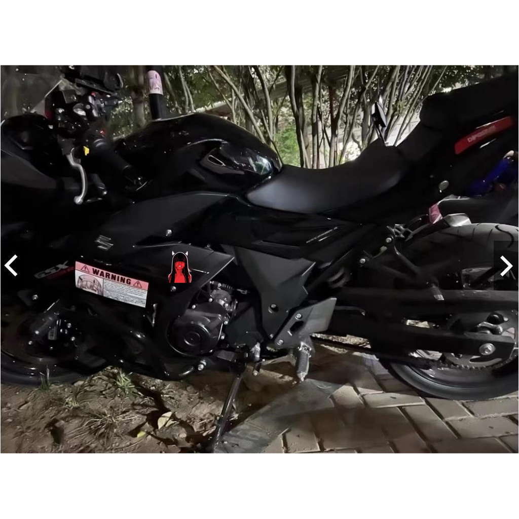 Đề Can Dán Trang Trí Xe Hơi / Sổ Tay / Xe Máy Họa Tiết Hoạt Hình Nhật Bản Dễ Thương