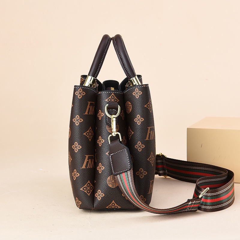 Túi Xách Đeo Vai Dây Bản Rộng Phong Cách Phương Tây Chất Lượng Cao Thời Trang Mới Cho Nữ