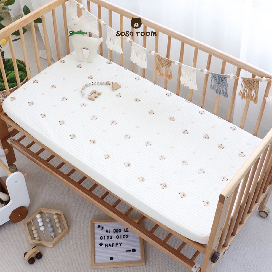 Bộ quây cũi, chăn ga gối cho bé, thêu gấu, trần bông hữu cơ