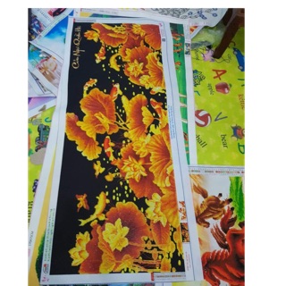 Tranh đính đá thành phẩm cá chép sen vàng