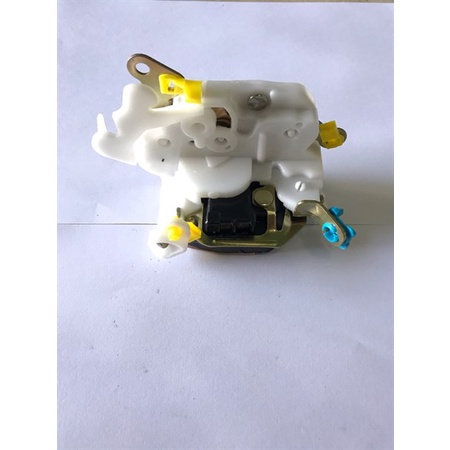 Ổ khoá ngậm cửa 1043 NJ1030 bên Lái L HM6T phụ tùng ô tô phụ tùng Hùng Lỳ