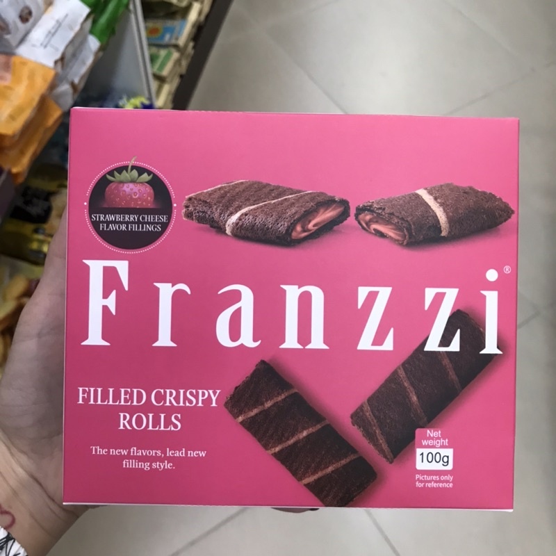 Bánh Franzzi Cuộn Kem Đủ Vị 100g