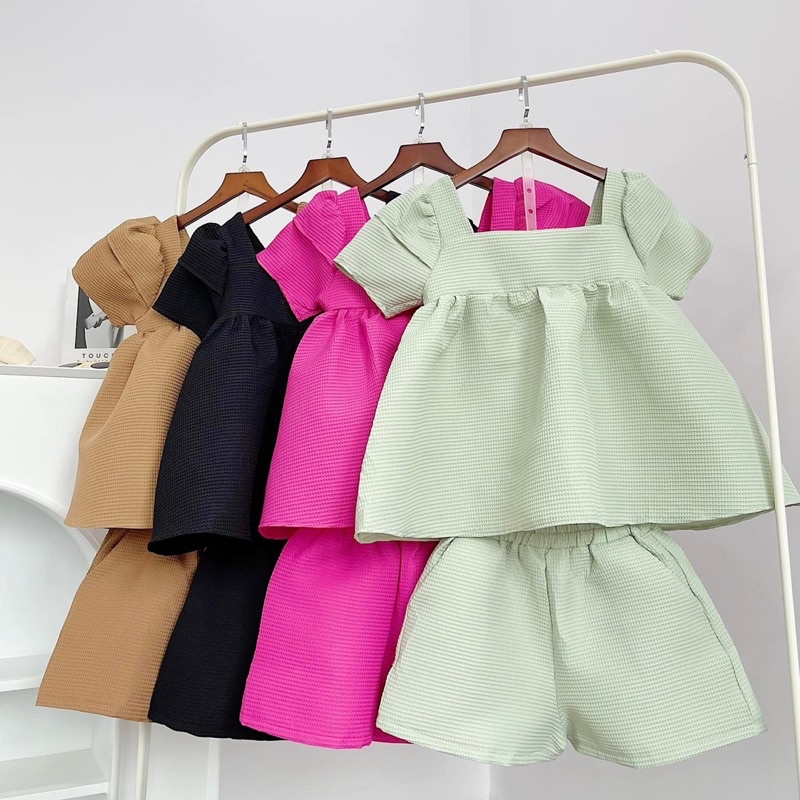 SET ĐỒ XINE SET gồm quần short và Áo babydoll xoè tay bồng thiết kế siêu xinh style ullzang hàn quốc mặc hẹn hò đi chơi