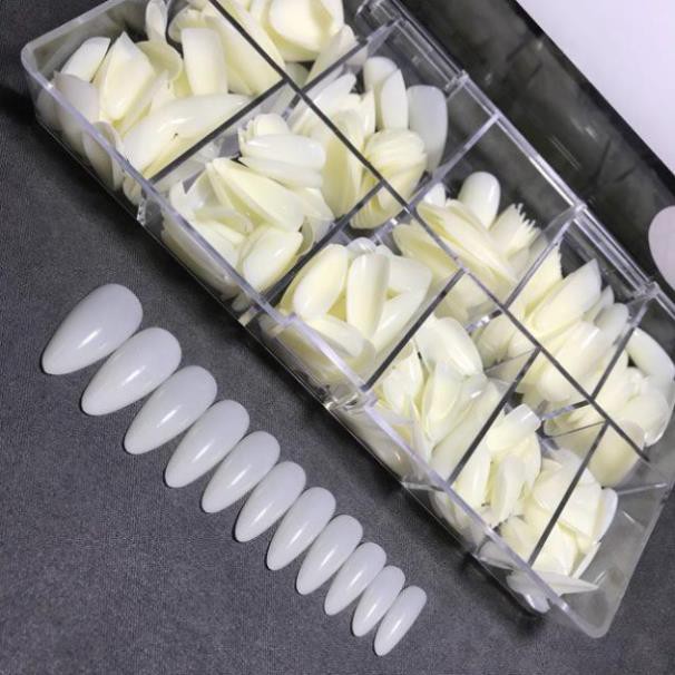 Móng úp tay HSM phom nhọn Bầu 600 móng/hộp