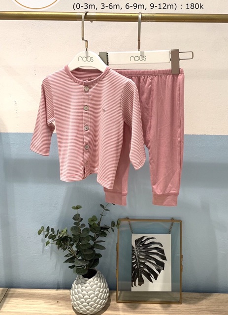 Bộ cài thẳng dài  nous mới petit kẻ xanh navy và kẻ đỏ cho bé