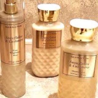 Sản Phẩm Tắm Lotion Xịt Thơm Toàn Thân Bath & Body Works - Snowflakes & Cashmere