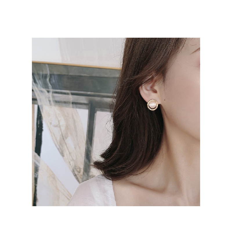 Opalstoneearstudssimpleands Phong Cách