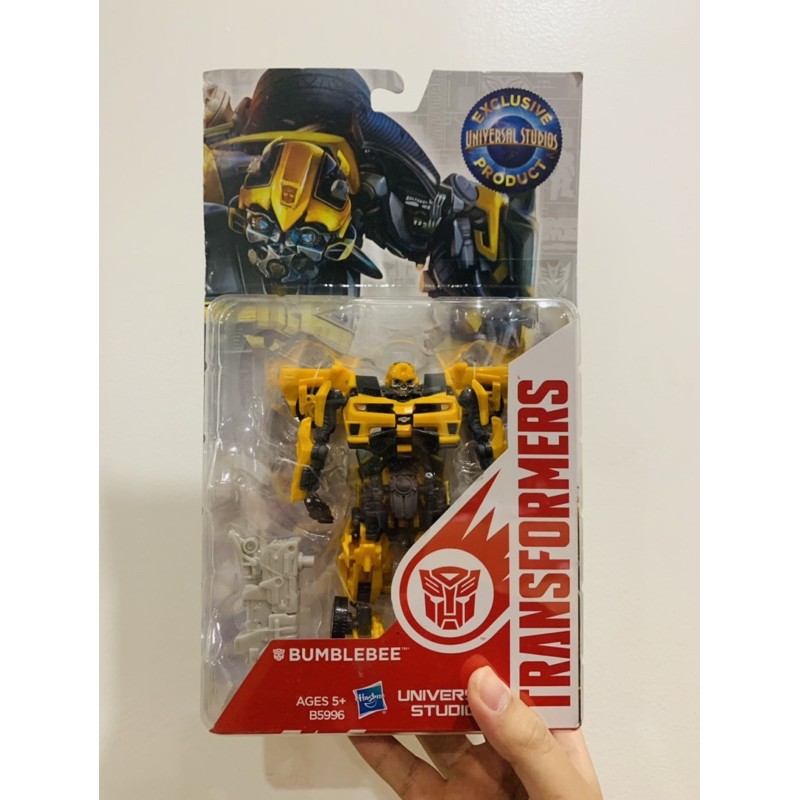 Mô hình nhân vật Bumblebee Universal Studios Exclusive