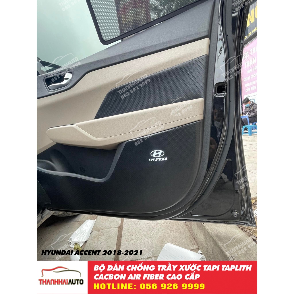 Tapli Carbon  xe Hyundai Accent