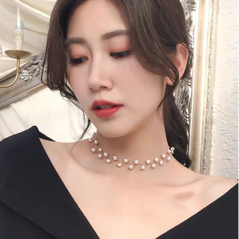 Dây chuyền dáng choker phối ngọc trai nhân tạo TÍM STORE phong cách hàn quốcaa