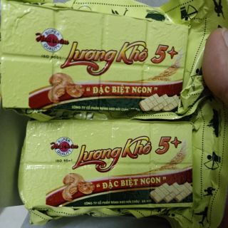 Lương khô 5 sao ngon thơm tuyệt vời hộp 10 cái như hình