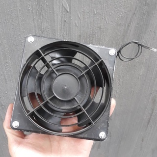 Quạt tản nhiệt 220v_0,14a có chắn bảo vệ _ hàng tháo máy