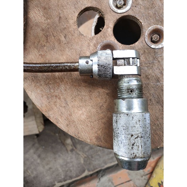 Khoan tay hàng Nhật bãi