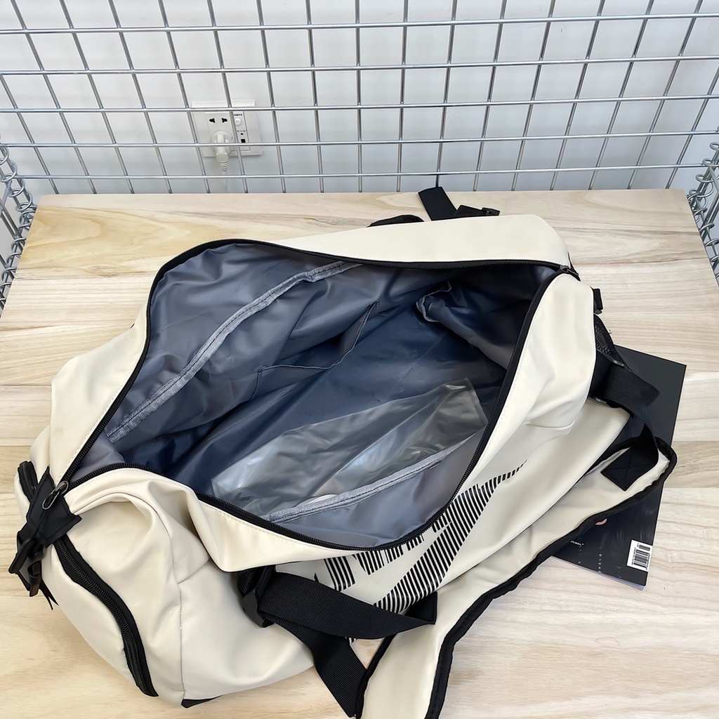 Túi Xách Thể Thao Nike Cỡ Lớn Tiện Dụng Hợp Thời Trang Cho Nam Và Nữ