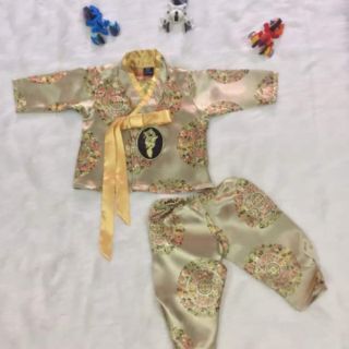 Hanbok gấm bé trai mẫu mới hình thật