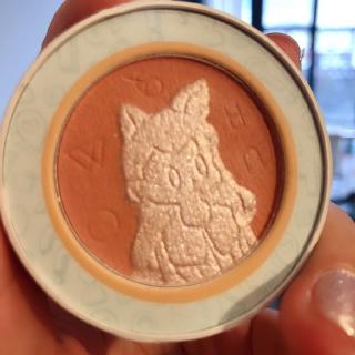 Phấn má kiêm phấn bắt sáng 4 màu sắc tùy chọn thiết kế dễ thương