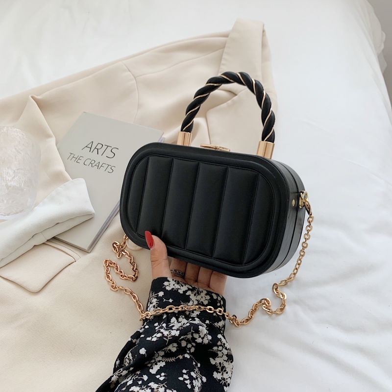 Túi đeo chéo IELGY dáng vuông cỡ nhỏ màu trơn phối dây xích thời trang cao cấp