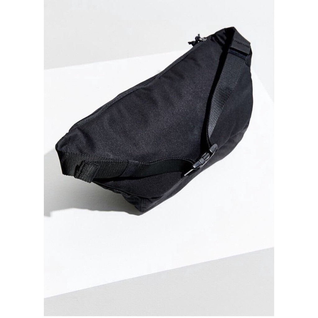 Túi đeo chéo hoạ tiết logo NIKE với sức chứa lớn tiện dụng OEM | BigBuy360 - bigbuy360.vn