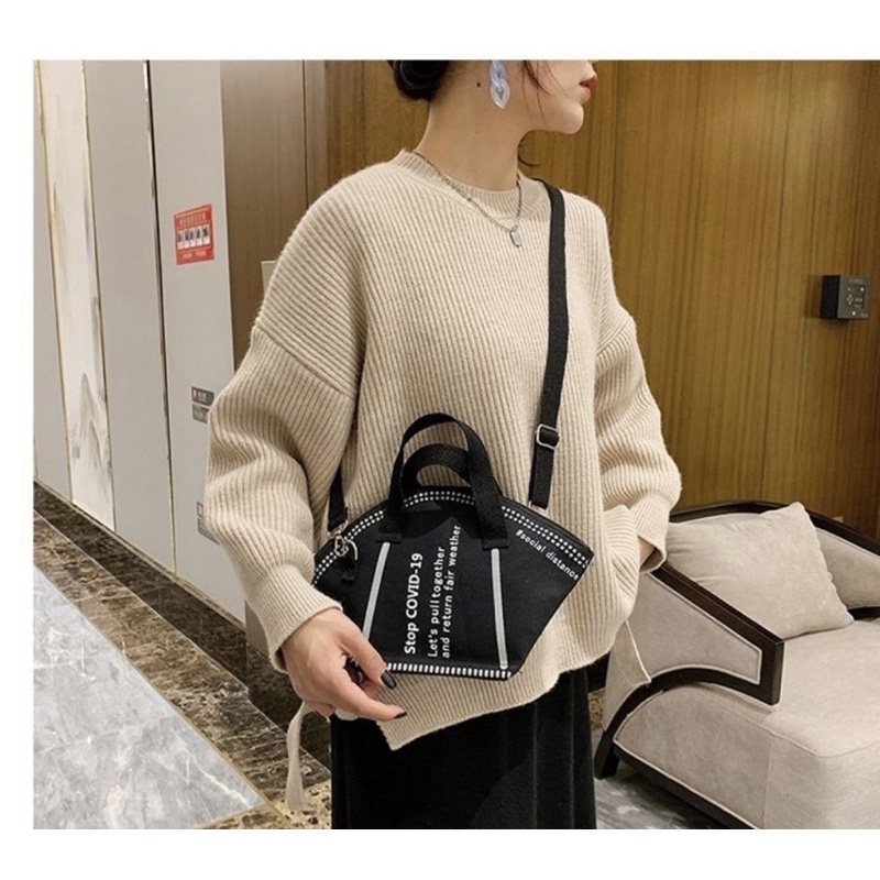 Túi nữ đeo tréo hình khẩu trang cực xịn,Độc lạ, chống nước chất liệu cực tốt