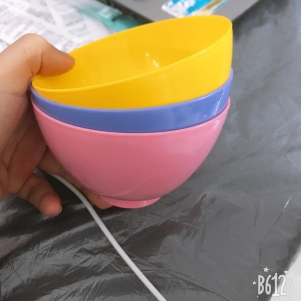 BÁT NHỰA DÙNG SPA