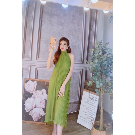 [Mã FAMANU84 giảm 10% đơn 0đ] Đầm maxi dập ly cổ yếm phối nơ nhỏ cực đẹp hình thật | BigBuy360 - bigbuy360.vn