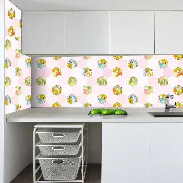 Decal giấy dán bếp tráng nhôm ô ngũ giác khổ 60cm keo sẵn
