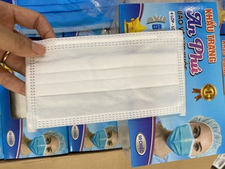 HỘP KHẨU TRANG Y TẾ 4 LỚP