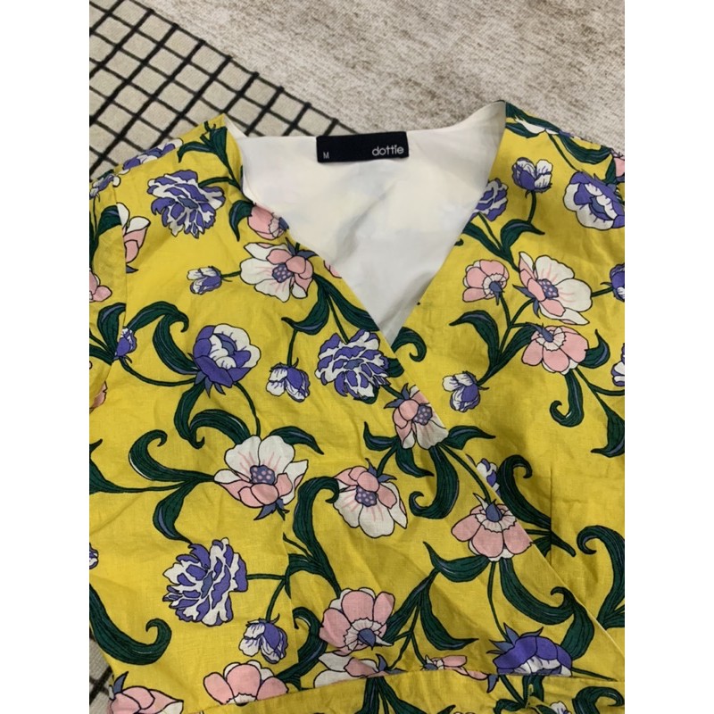 Áo hoa lá dottie