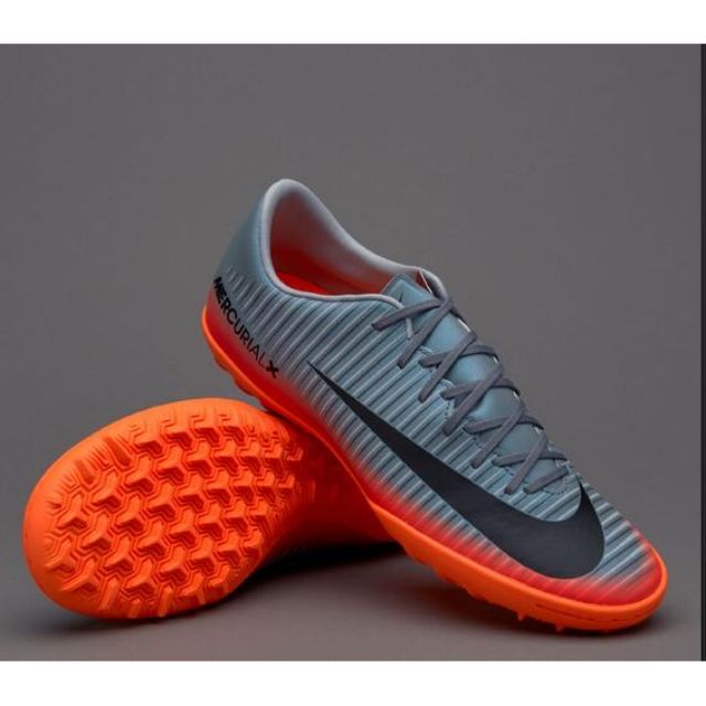 Giày đá bóng Mercurial Cr7