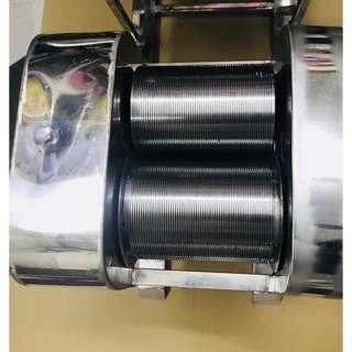 Máy thái bì heo inox