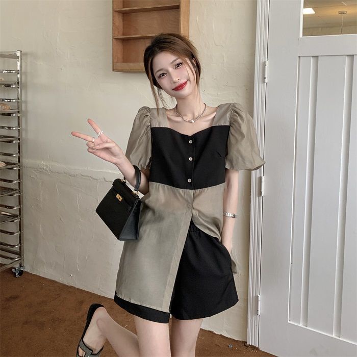 Bộ Áo Tay Phồng Cổ Chữ V Phối Cà Vạt + Quần Short Lưng Cao Ống Rộng Thời Trang 2022