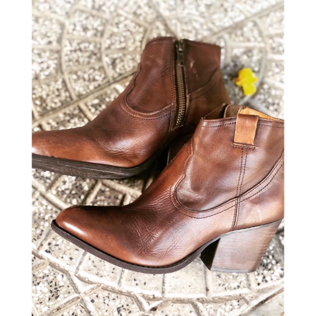 Giày bốt boho da loang hãng Steve MADDEN size 39
