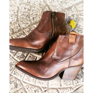 Giày bốt boho da loang hãng Steve MADDEN size 39