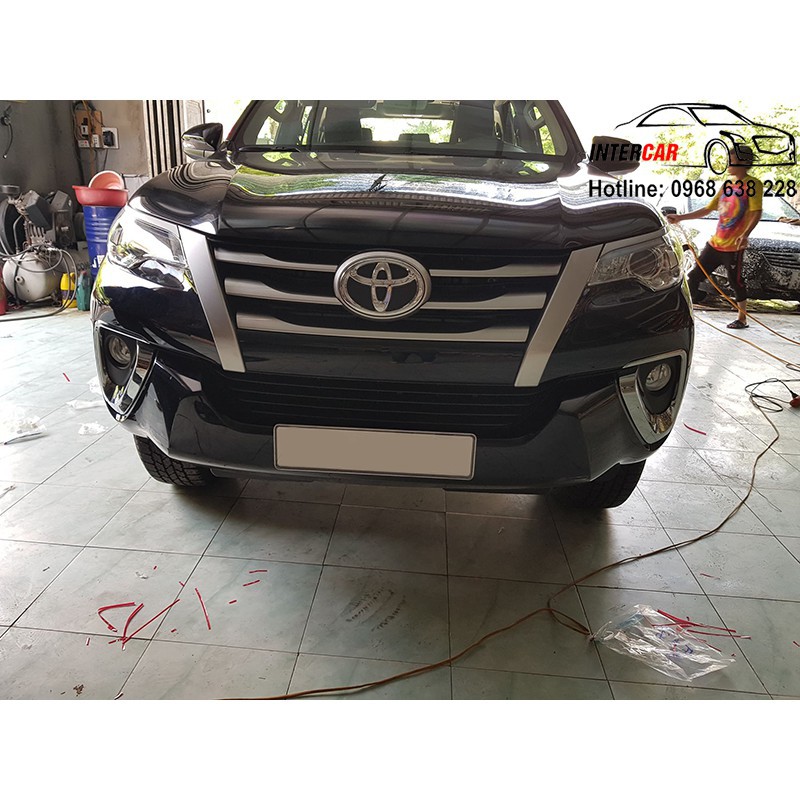 Ốp viền gầm trước Toyota Fortuner 2017 – 2019