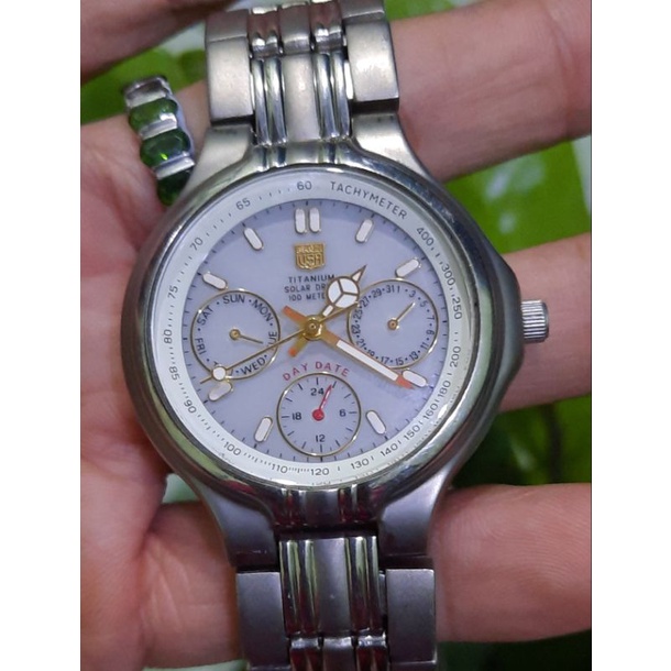 Đông hồ hàng đã qua sữ dụng Elgin Usa titanium.