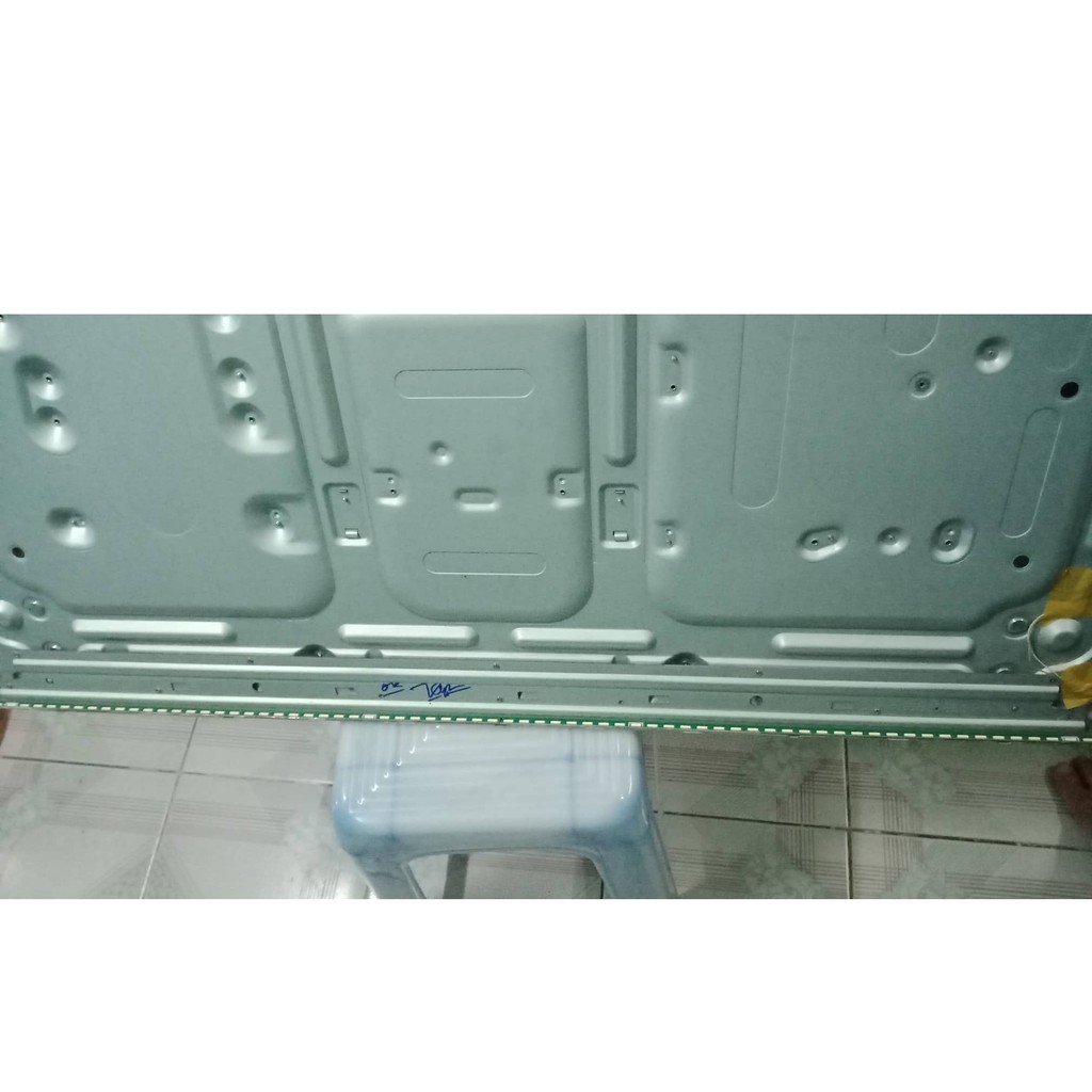 Bo nguồn, máng Led 43LF540T