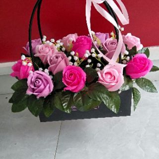 Giỏ  hoa sáp đủ  màu