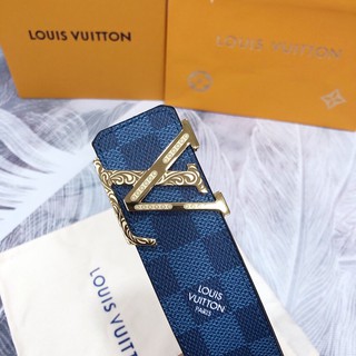 thắt lưng nam thiết kế mang tính biểu tượng của LV và chất liệu canvas Damier louis vuitton