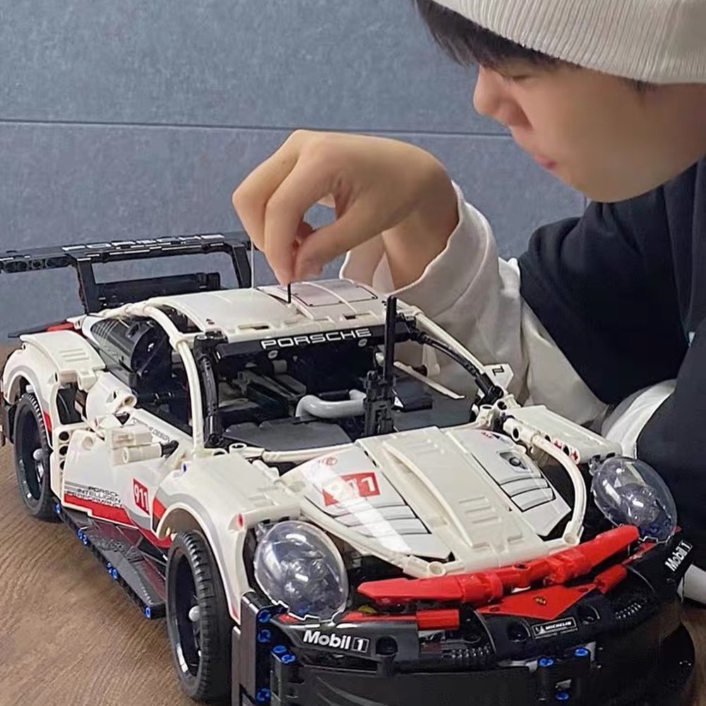 Đồ chơi xếp hình Porsche 911 RSR| Đồ chơi láp ráp siêu xe của nhà Posche