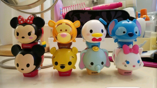 Son dưỡng môi Lipsmacker Tsum Tsum Vịt Donald