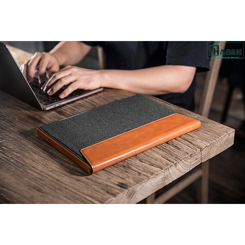 Túi chống sốc chính hãng TOMTOC (USA) Premium Leather - H15-C02 cho Macbook Pro/Air 13 inch