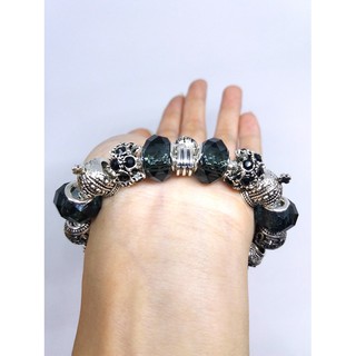 Vòng Charm Thần Bóng Tối - Queen Silver