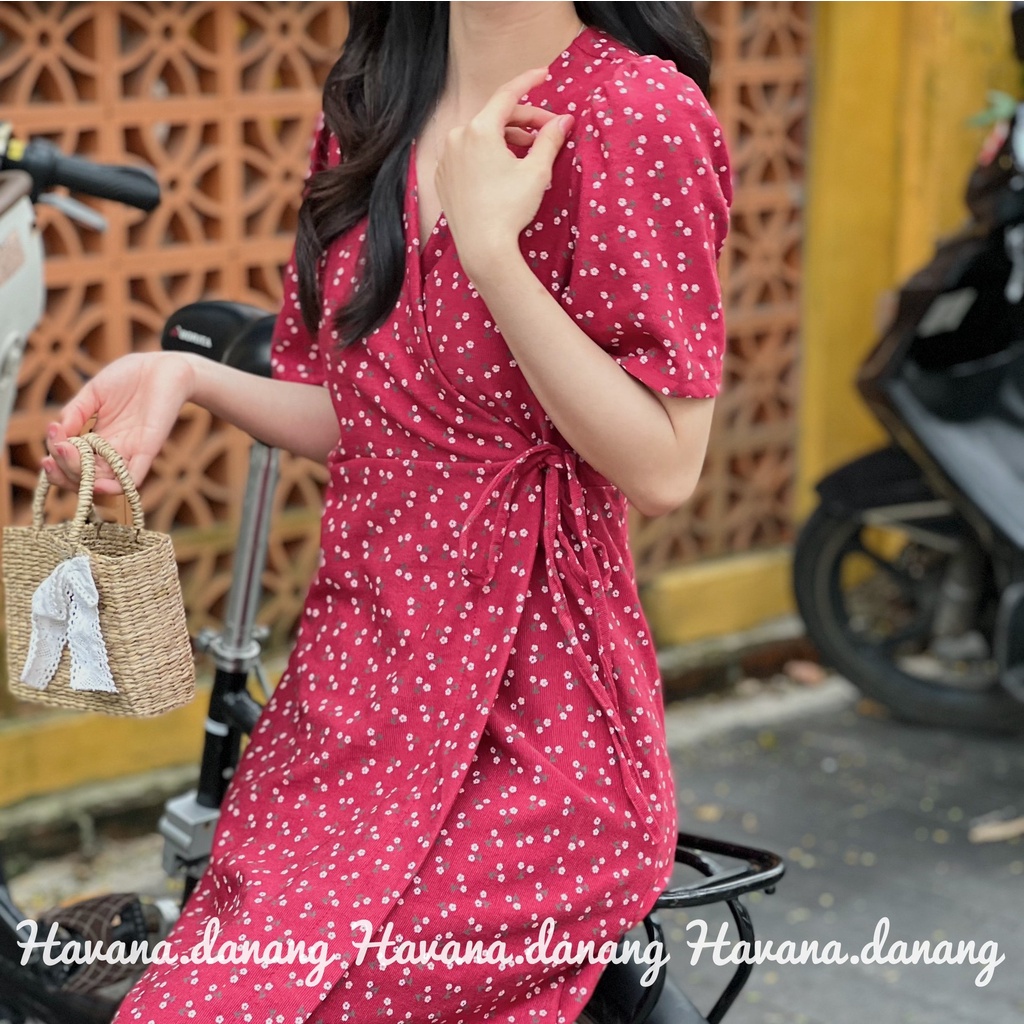 Đầm hoa nhí đỏ, đầm hoa nhí dây buộc thắt eo chất nhung | BigBuy360 - bigbuy360.vn
