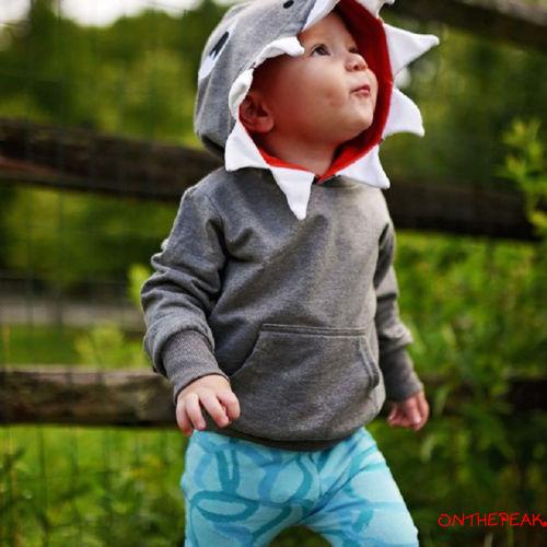 Áo hoodies có nón dài tay in hình cá mập dễ thương cho bé