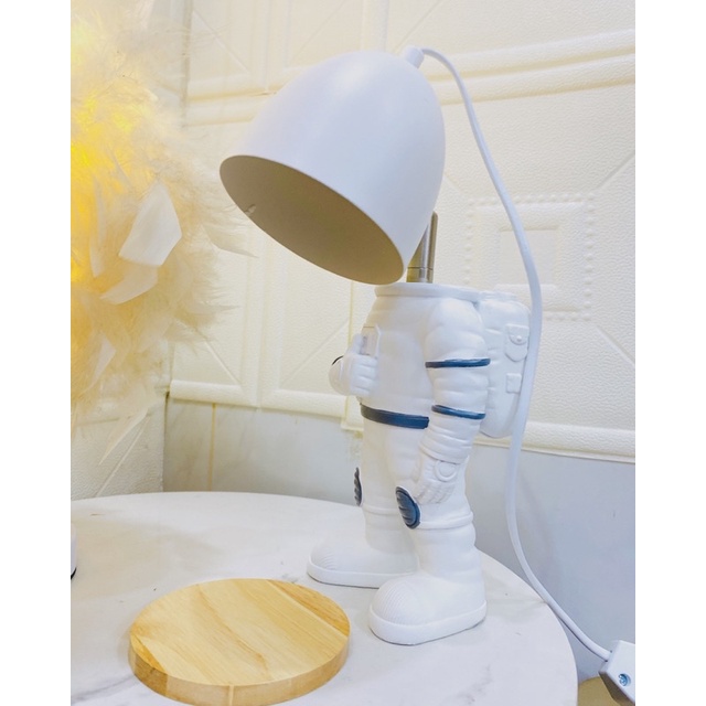 Đèn đốt nến Robot, Phi Hành Gia..