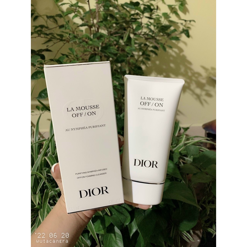 Sữa rửa mặt Dior La Mousse Off/On Foaming Cleanser 150ml