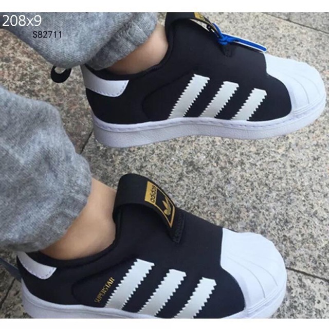 Giày Adidas sz 23-35 sọc đen trắng