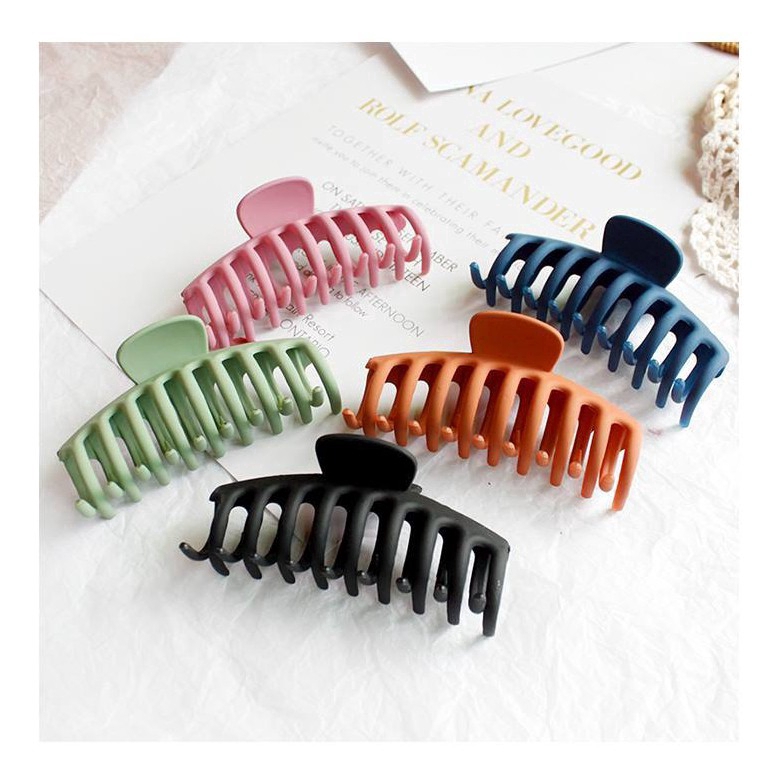 Kẹp tóc càng cua cỡ lớn bằng acrylic phối màu trơn đơn giản cho nữ