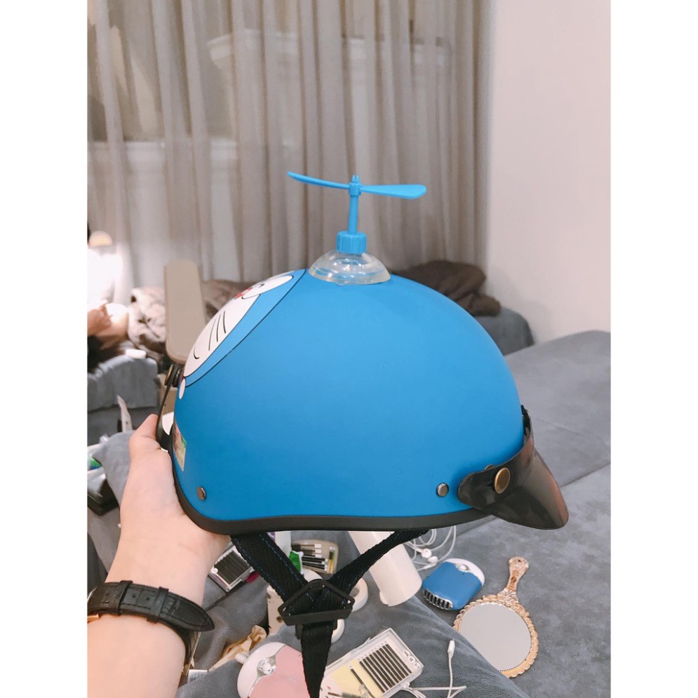Nón bảo hiểm nửa đầu Doremon xanh dương có kèm kính siêu cute